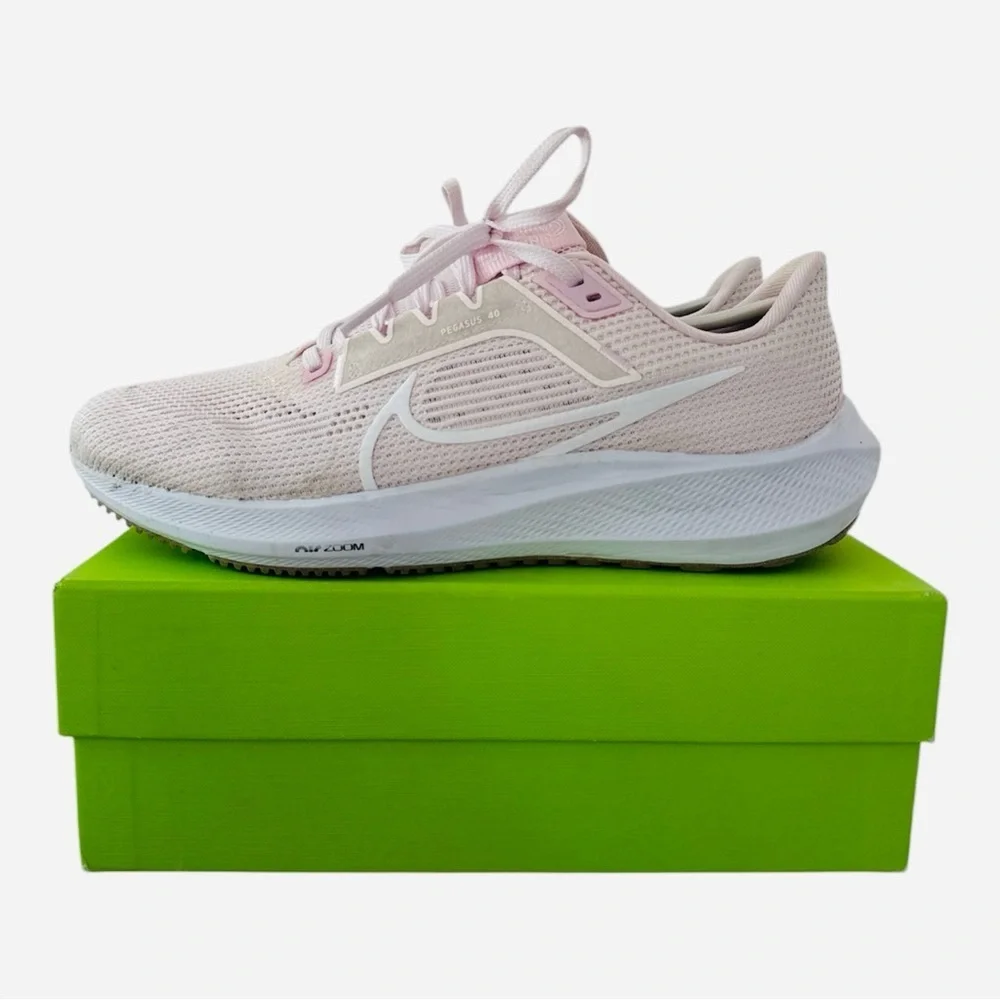 NIKE ZOOM PEGASUS 40 RUNNING SHOES PINK/WHITE DV3854-600 Women Size 10